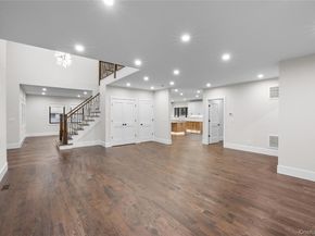 29 Hyacinth Road, Levittown NY 11756