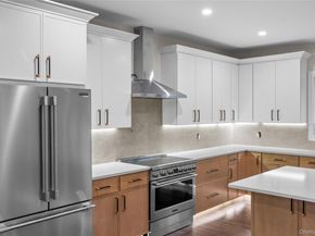 29 Hyacinth Road, Levittown NY 11756