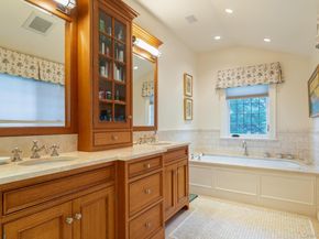 24 Homesdale Road, Bronxville NY 10708