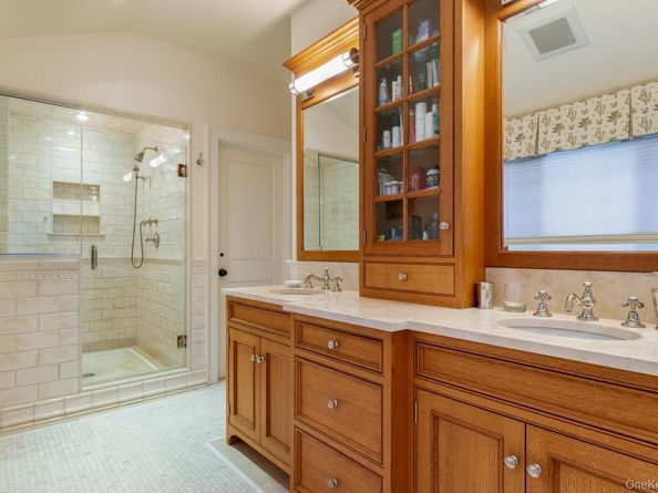 24 Homesdale Road, Bronxville NY 10708