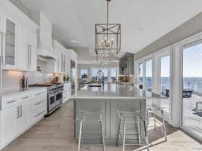 270 Edgewater Avenue, Bayport NY 11705