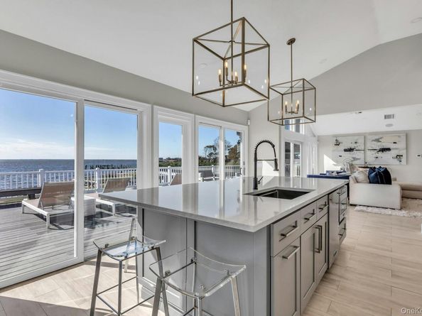 270 Edgewater Avenue, Bayport NY 11705