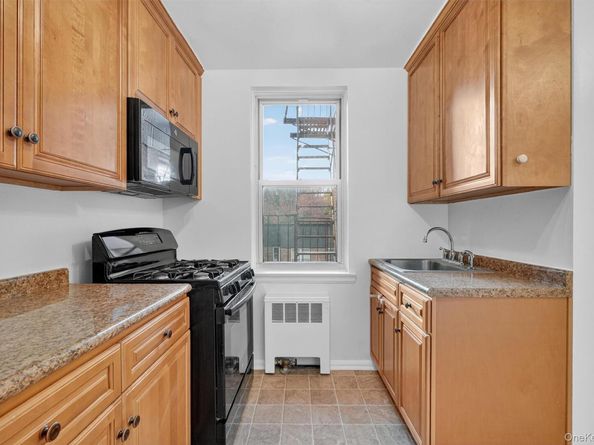 1 Georgia Avenue 6C, Bronxville NY 10708