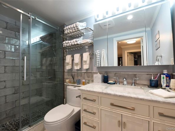 7-24 166th Street 7A, Beechhurst NY 11357