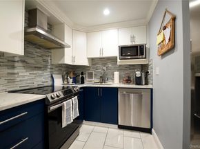 7-24 166th Street 7A, Beechhurst NY 11357