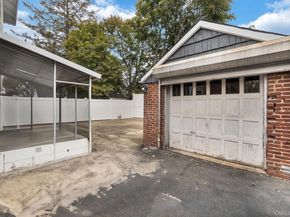 21827 130th Avenue, Springfield Gardens NY 11413