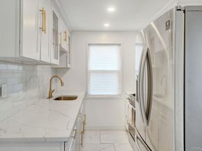 21827 130th Avenue, Springfield Gardens NY 11413