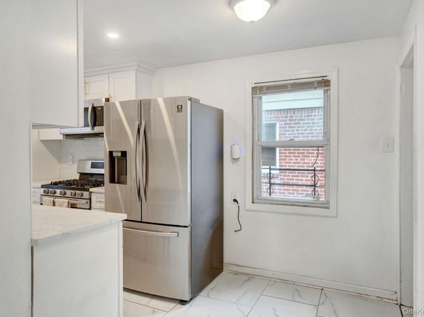 21827 130th Avenue, Springfield Gardens NY 11413