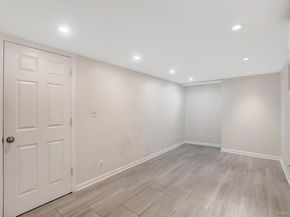 21827 130th Avenue, Springfield Gardens NY 11413