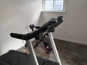 112 Gun Lane, Levittown NY 11756