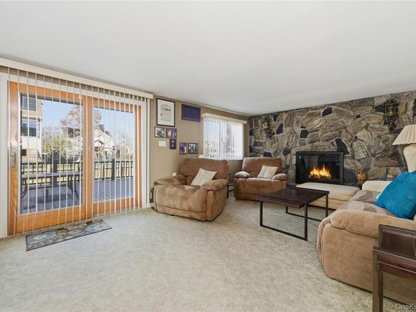 613 Smith Place, Oceanside NY 11572