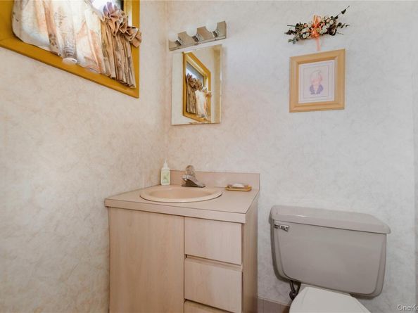 613 Smith Place, Oceanside NY 11572