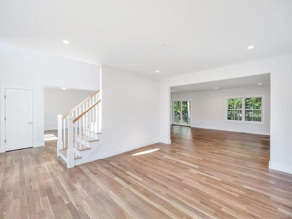 84 W James Hawkins Road, Moriches NY 11955