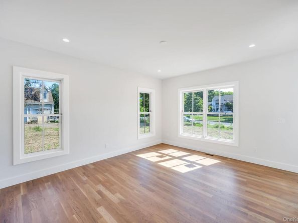 84 W James Hawkins Road, Moriches NY 11955