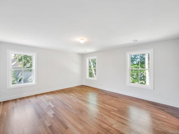 84 W James Hawkins Road, Moriches NY 11955