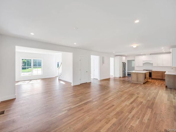 84 W James Hawkins Road, Moriches NY 11955