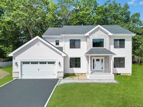 84 W James Hawkins Road, Moriches NY 11955