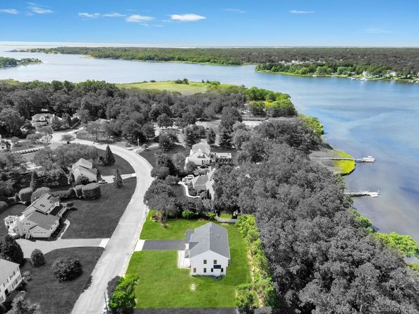 84 W James Hawkins Road, Moriches NY 11955