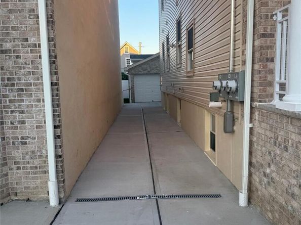 115-21 143rd st, Jamaica NY 11436