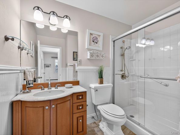 25 Shelbourne Lane, Stony Brook NY 11790