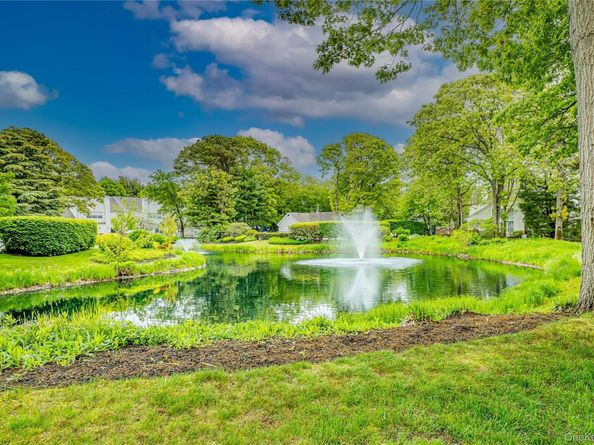 14 Mystic Circle, Bay Shore NY 11706