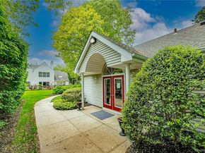 14 Mystic Circle, Bay Shore NY 11706