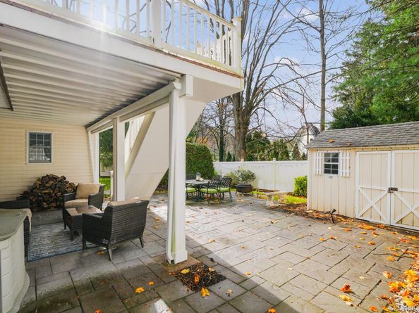 136 Edgewood Avenue, Thornwood NY 10594