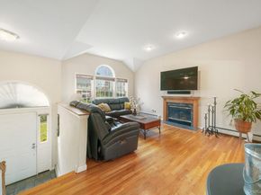 136 Edgewood Avenue, Thornwood NY 10594