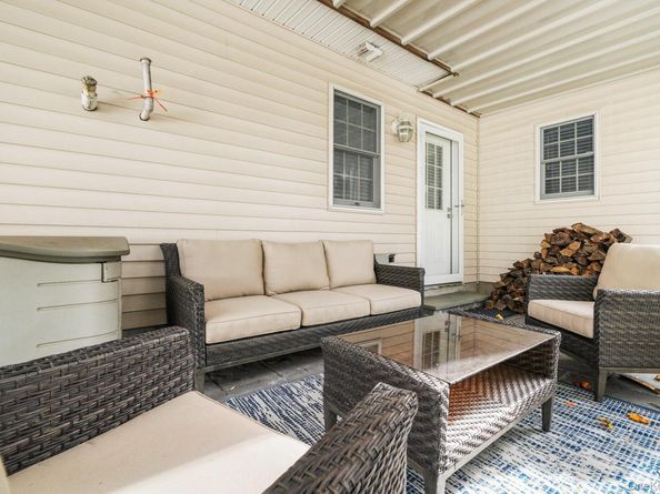 136 Edgewood Avenue, Thornwood NY 10594