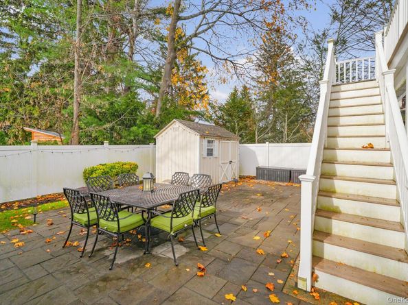 136 Edgewood Avenue, Thornwood NY 10594