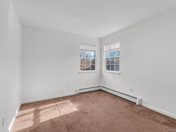 94 Baybright Drive E, Shirley NY 11967