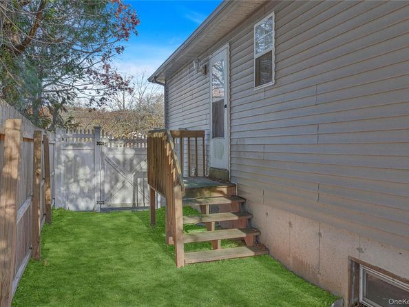 94 Baybright Drive E, Shirley NY 11967