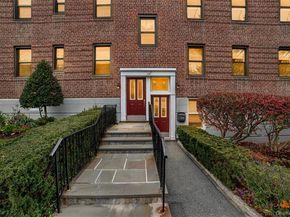 14 S Broadway 121A, Irvington NY 10533