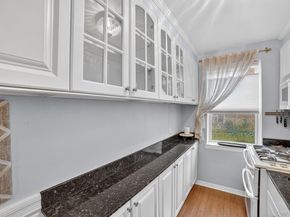 14 S Broadway 121A, Irvington NY 10533