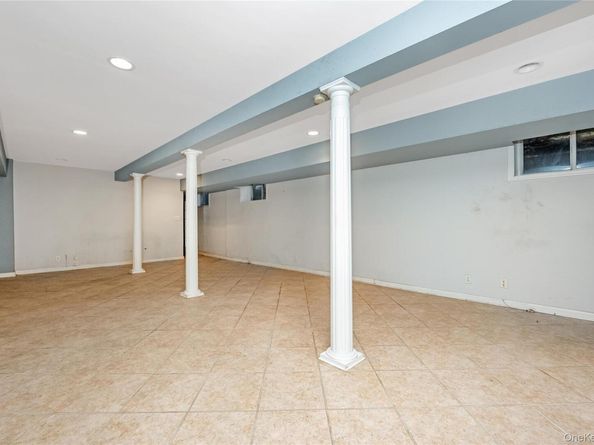 5 Bagatelle Road, Dix Hills NY 11746