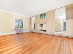 5 Bagatelle Road, Dix Hills NY 11746