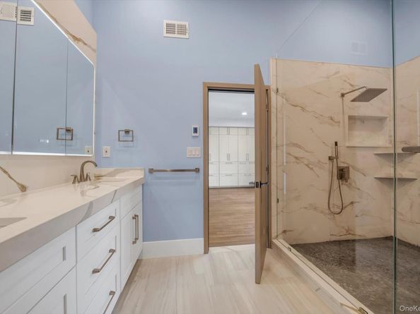 29-41 218th Street, Bayside NY 11360