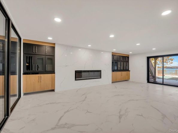 29-41 218th Street, Bayside NY 11360