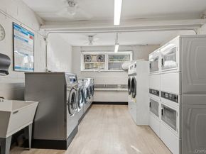 45 Hill Park Avenue PR2, Great Neck NY 11021