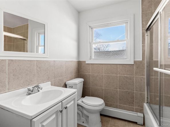 345 41 ST Street, Copiague NY 11726