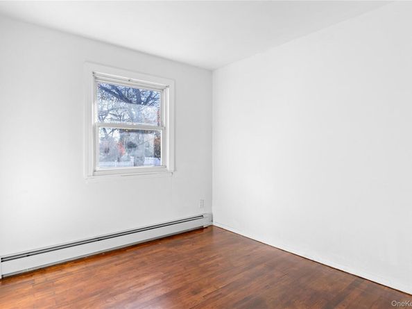 345 41 ST Street, Copiague NY 11726