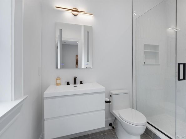 16 Myrtledale Road, Scarsdale NY 10583