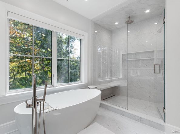 16 Myrtledale Road, Scarsdale NY 10583