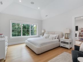 16 Myrtledale Road, Scarsdale NY 10583