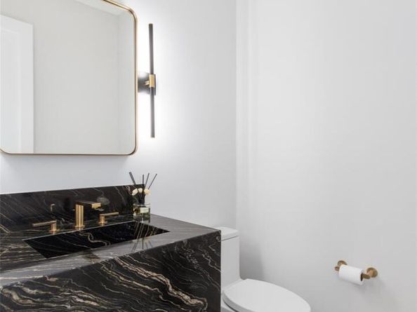 16 Myrtledale Road, Scarsdale NY 10583