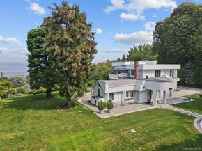 43 Matthiessen Park N, Irvington NY 10533