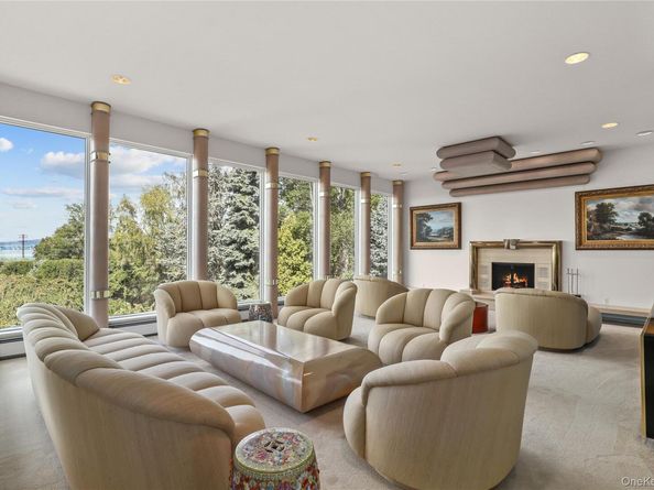 43 Matthiessen Park N, Irvington NY 10533