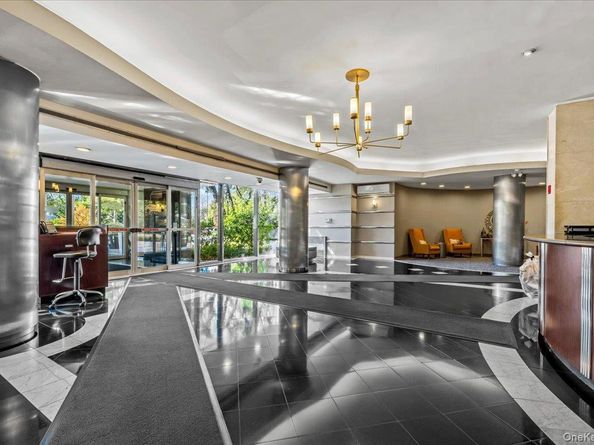 5700 Arlington Avenue 1C, Bronx NY 10471