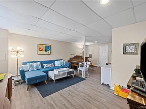 4 Madach Street, Ronkonkoma NY 11779