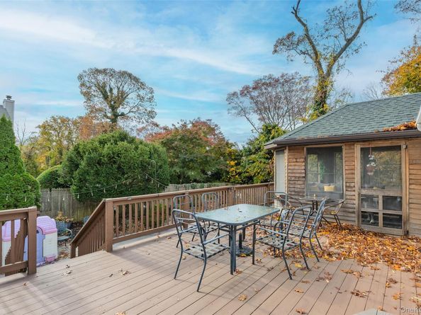 4 Madach Street, Ronkonkoma NY 11779